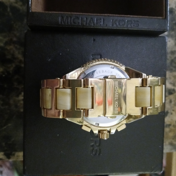 Michael Kors MK5902 Camille Glitz Watch - Picture 8 of 12